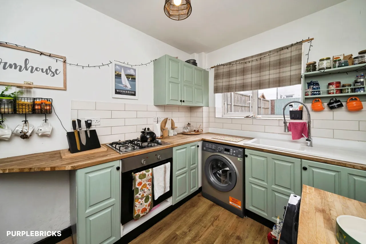 Whitford Road, Birkenhead, CH42, photo 8