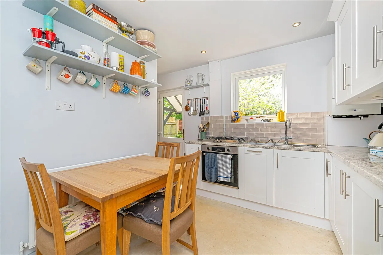 Fortescue Avenue, Twickenham, TW2 5LU, photo 3