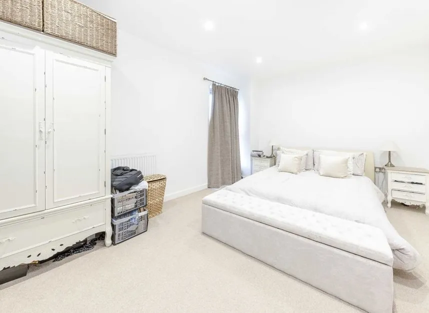 Milner Road, South Wimbledon, SW19, photo 5