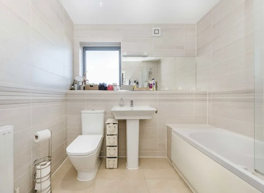Milner Road, South Wimbledon, SW19, photo 6