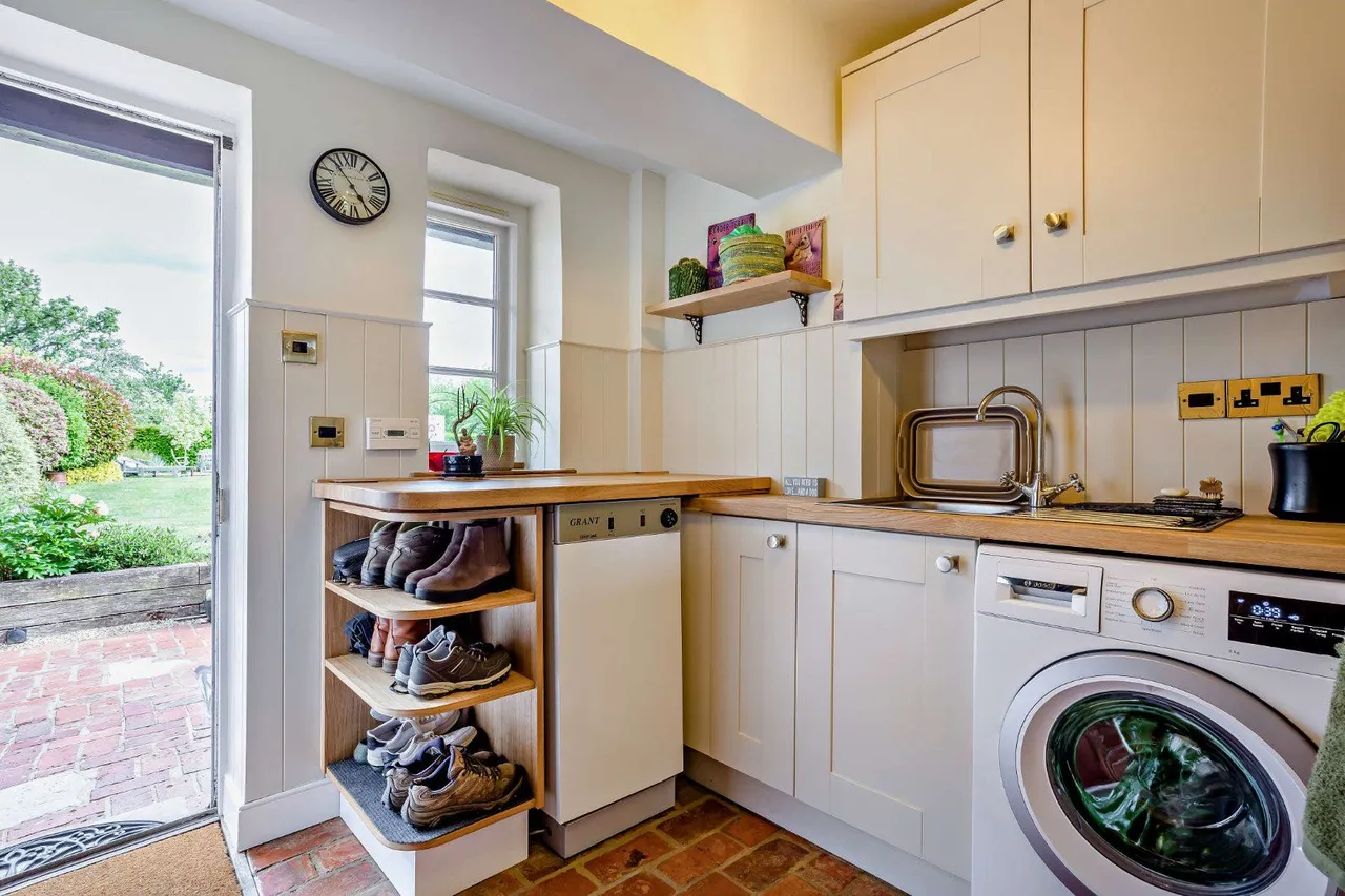 Westworth Farm, Edmondsham, BH21, photo 9