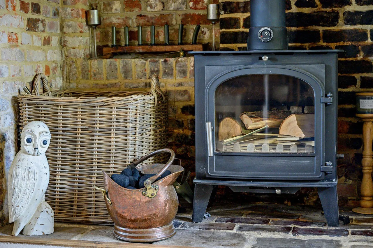 Westworth Farm, Edmondsham, BH21, photo 7