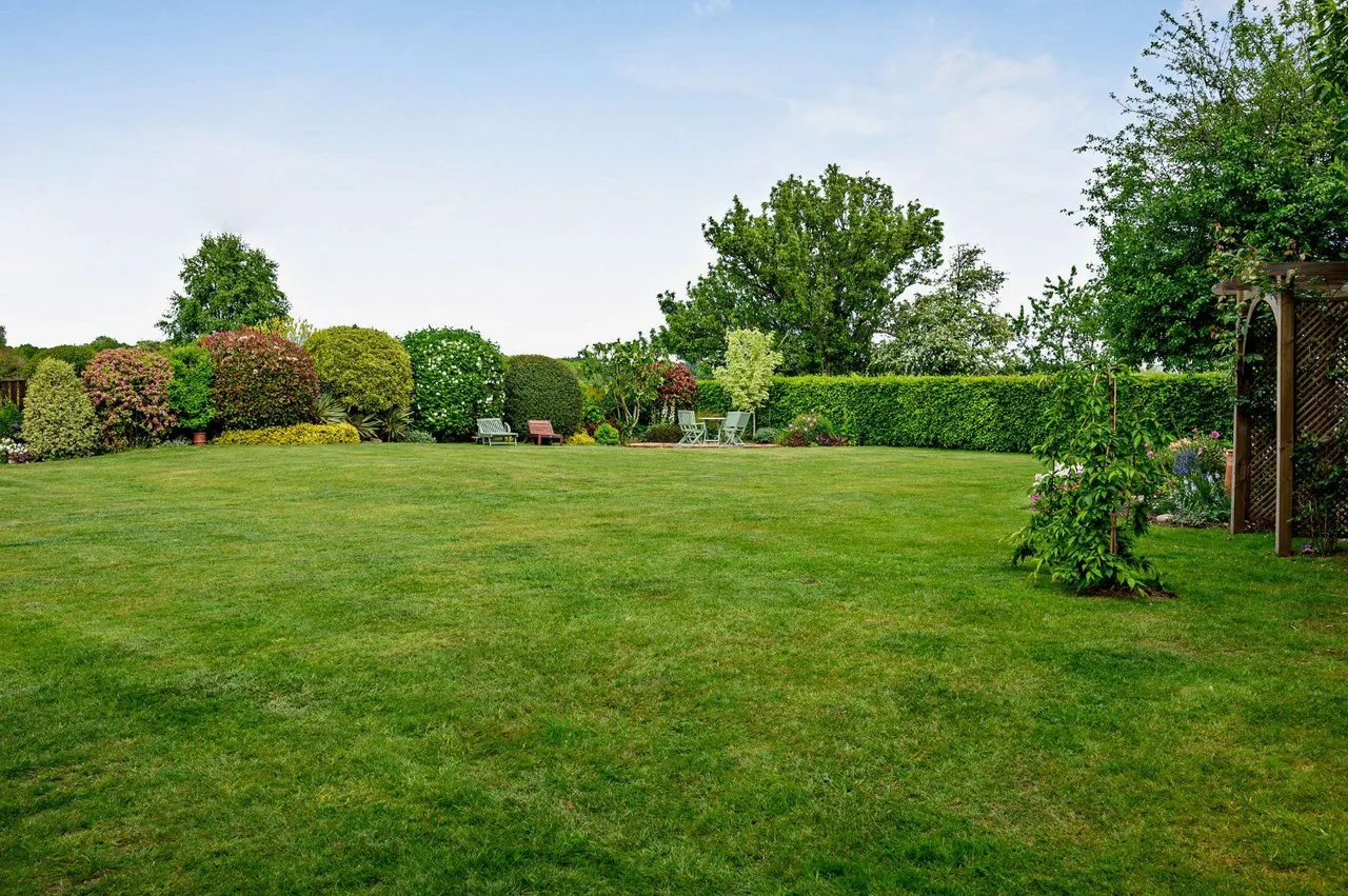 Westworth Farm, Edmondsham, BH21, photo 21