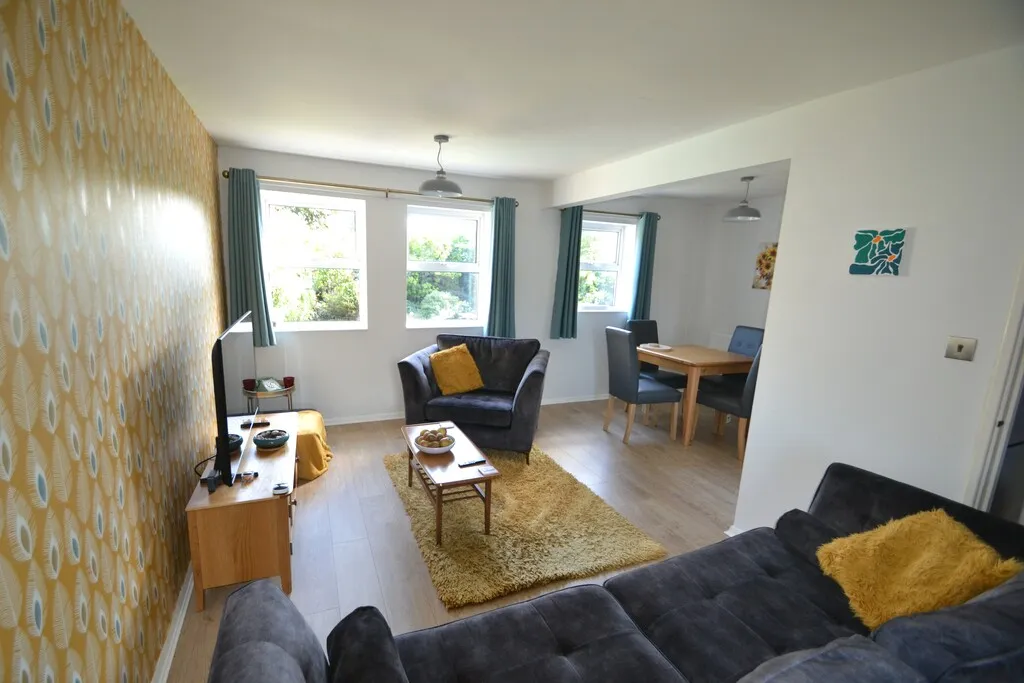 Shuker Close, Newport, photo 10