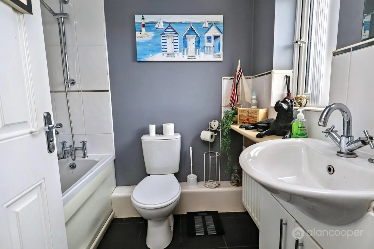 The Leys, Bedworth, CV12, photo 18