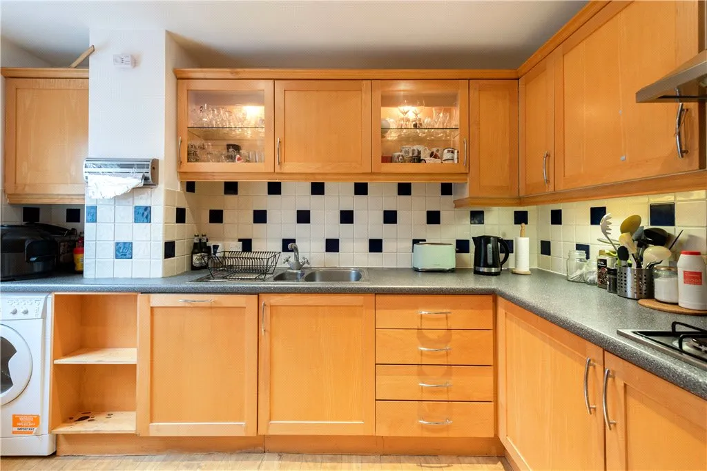 Ensign Street, London, E1 8, photo 7