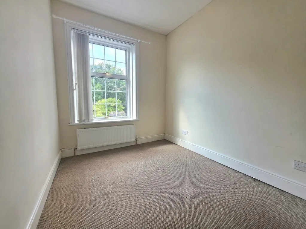 Allen Croft Birkenshaw, Bradford BD11 2AB, photo 5