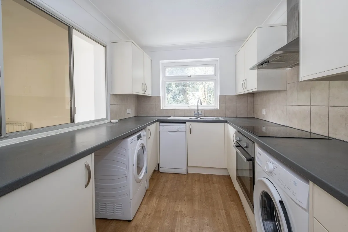 Denmark Avenue Wimbledon SW19, photo 2