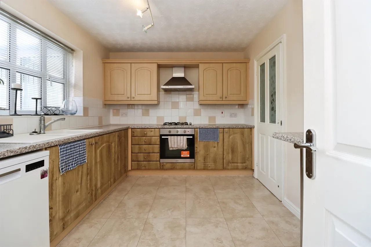 Reynolds Close, Wellingborough, photo 5
