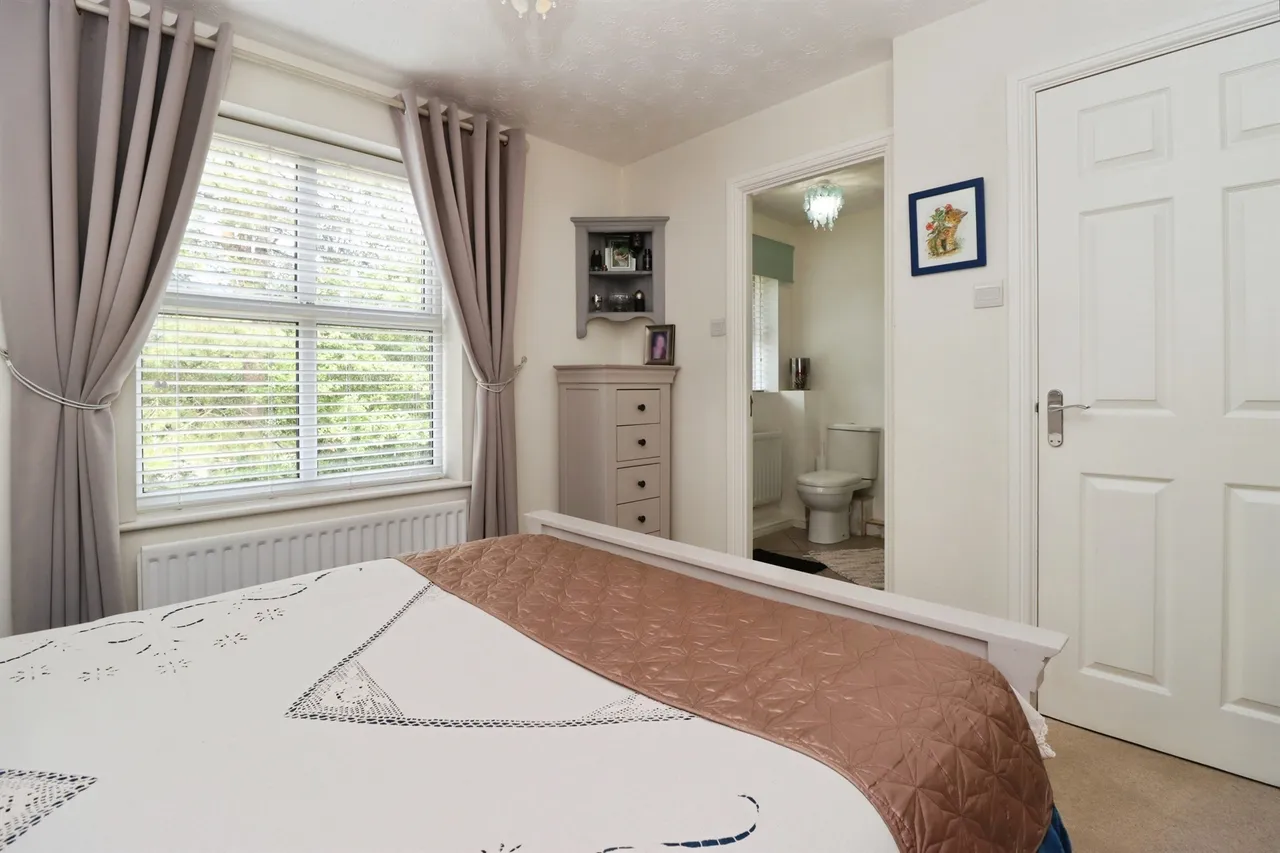Reynolds Close, Wellingborough, photo 12