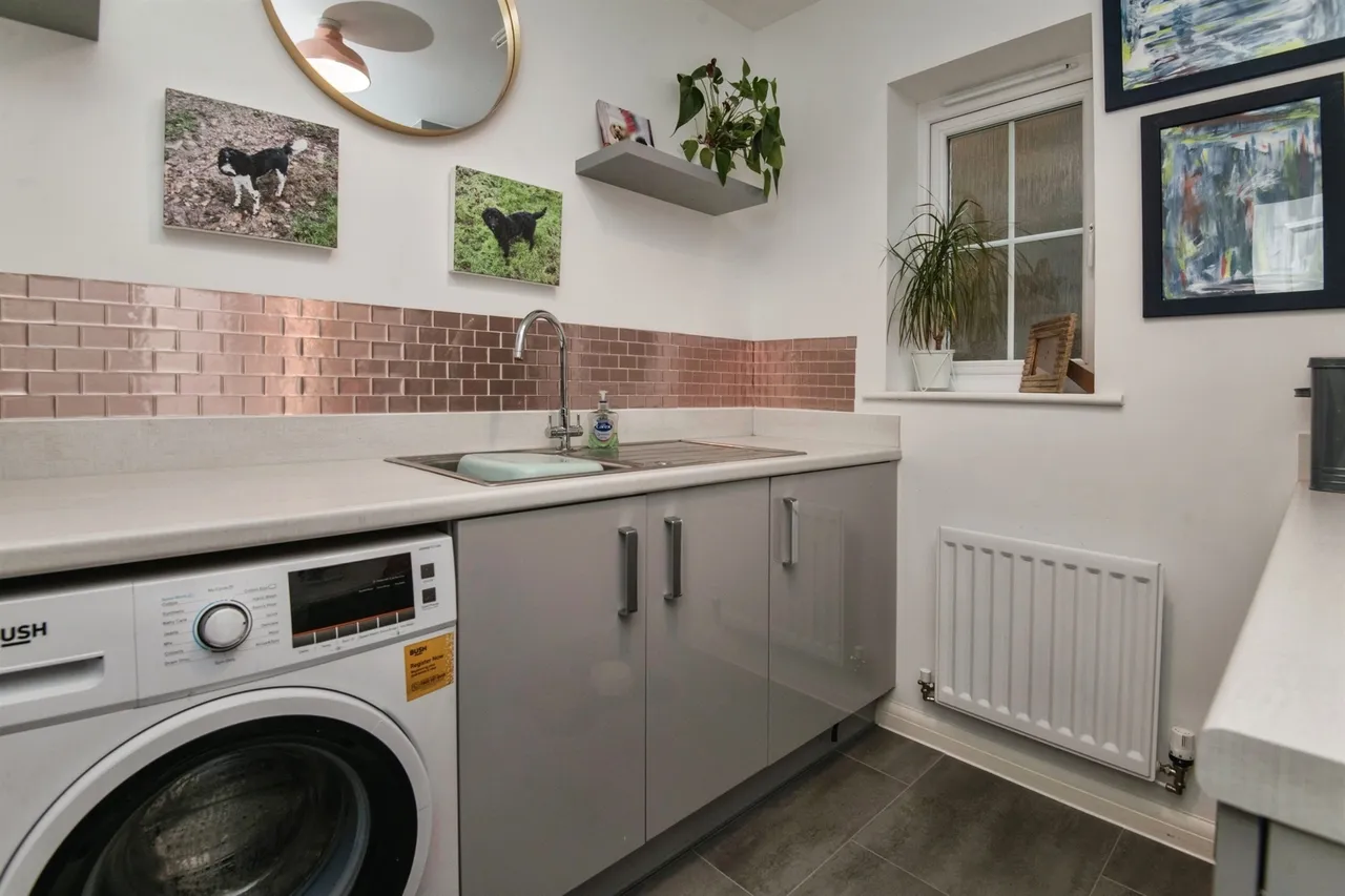Charter Road, Axminster, EX13, photo 9