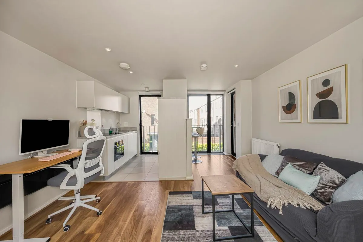 Evan House, London, E16 1GP, photo 2