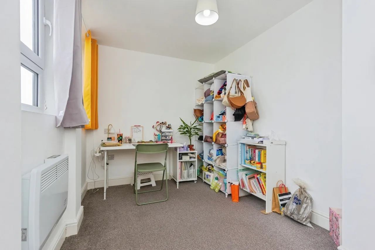 Benbow Street, Sale, Greater Manchester, M33, photo 5