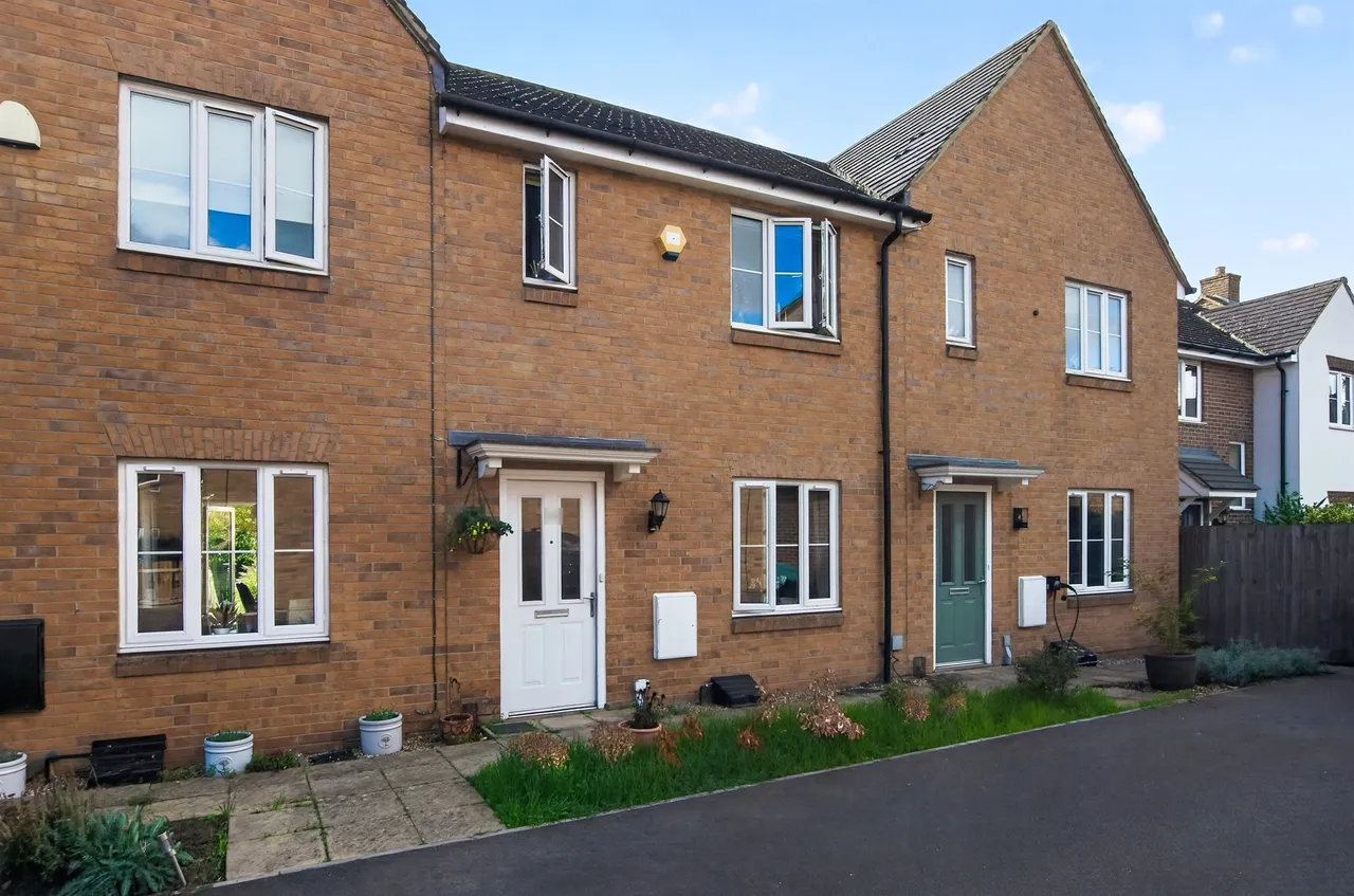 Old School Drive, Wheathampstead, AL4, photo 19