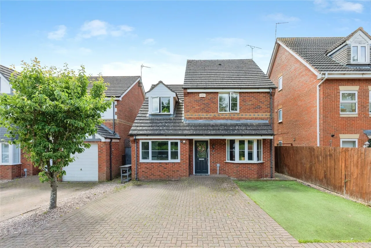 3 bed house for sale — Aspen Drive, Longford, Coventry, CV6