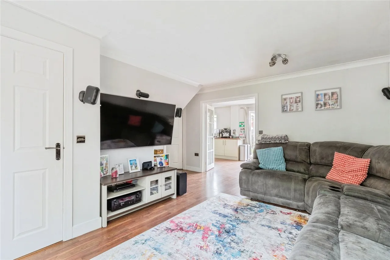 Aspen Drive, Longford, Coventry, CV6, photo 2