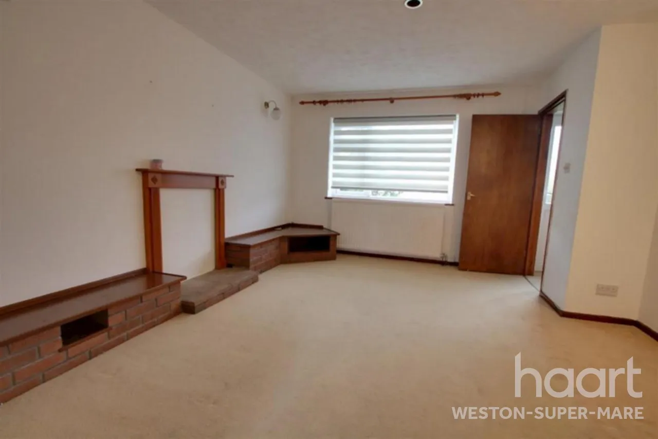 Mead Vale, BS22, photo 6