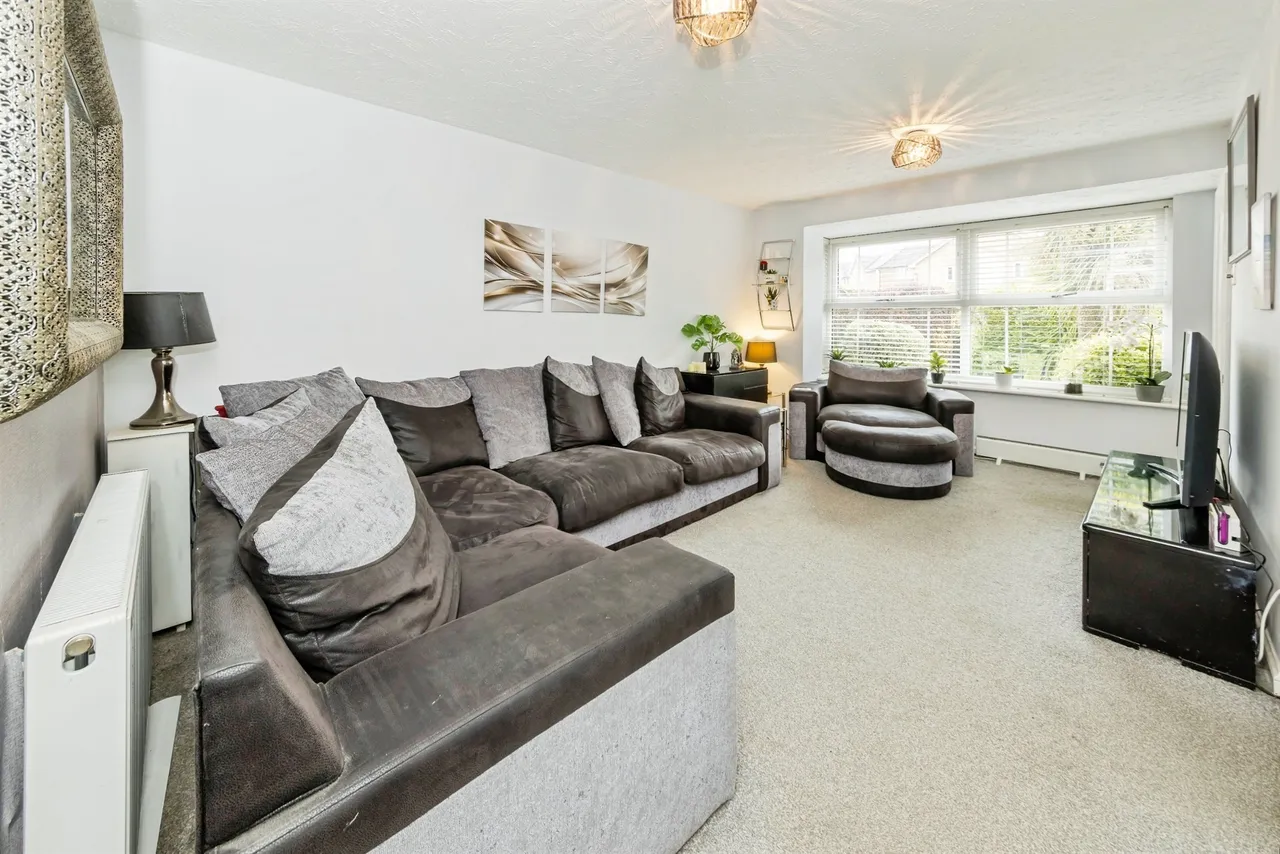 Wheeler Road, Maidenbower, RH10, photo 5