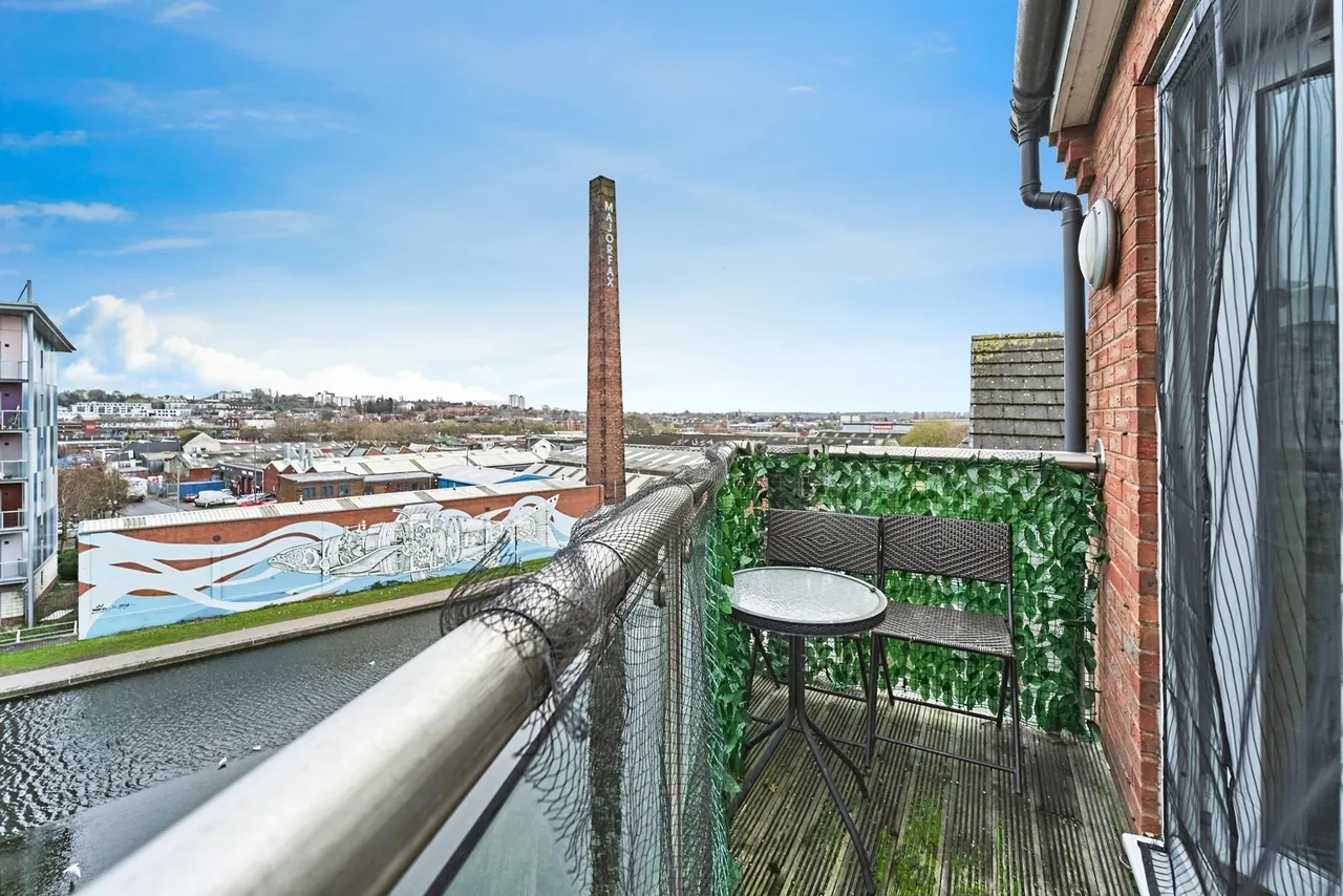 Waterfront Way, Walsall, West Midlands, WS2, photo 12