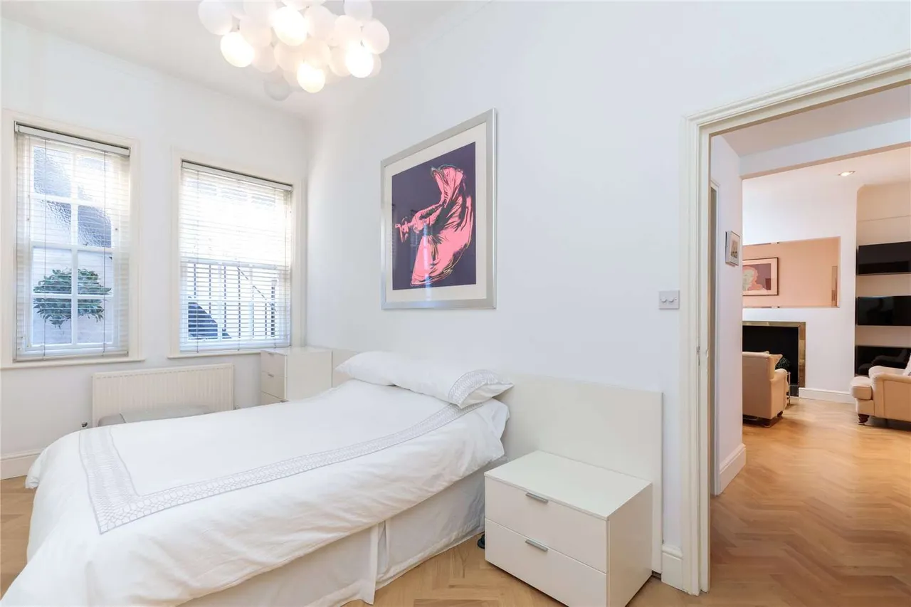 Weymouth Street, London, W1W, photo 12