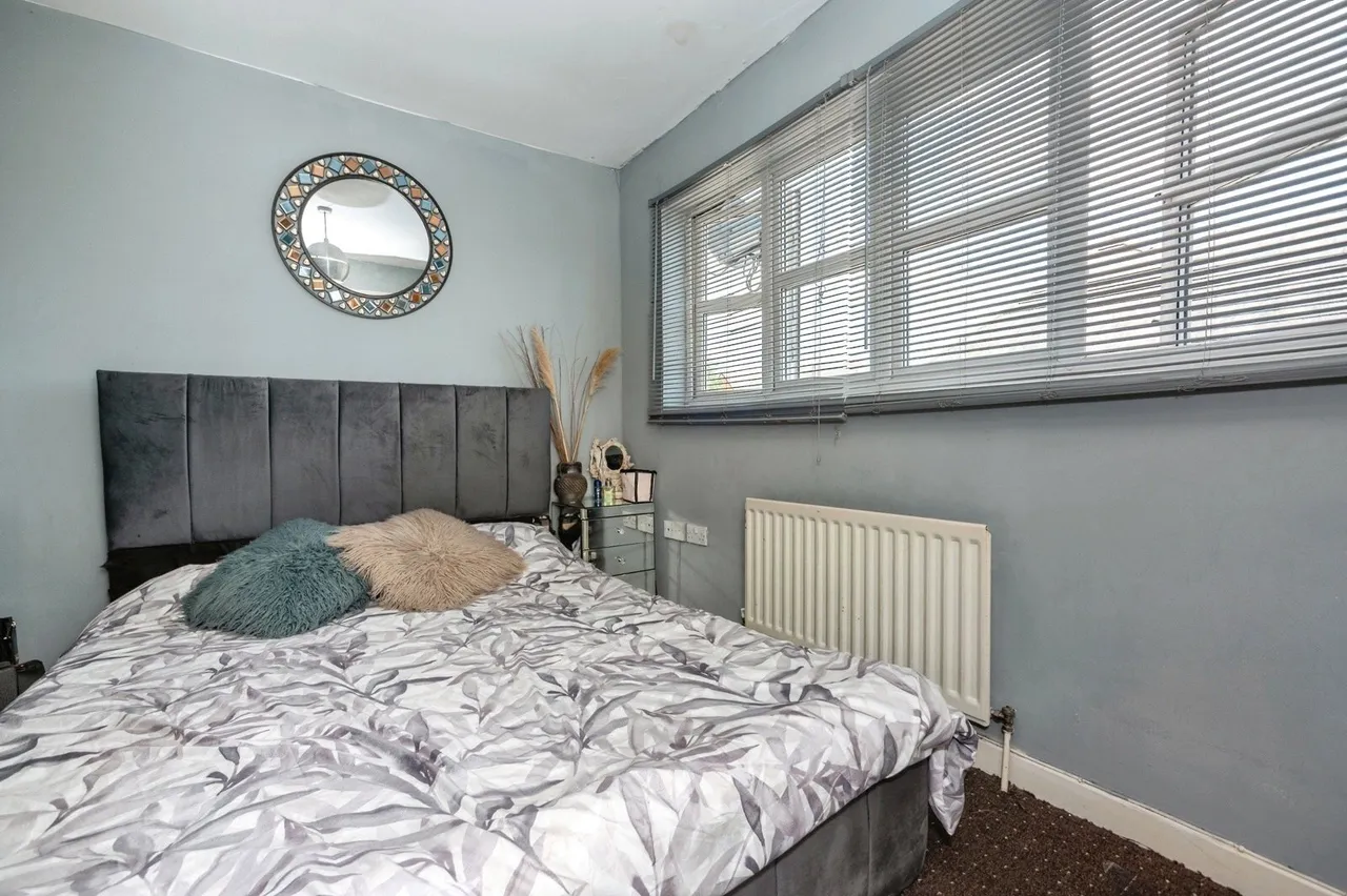 Southwell Close, Chafford Hundred, Grays, Essex, RM16, photo 7
