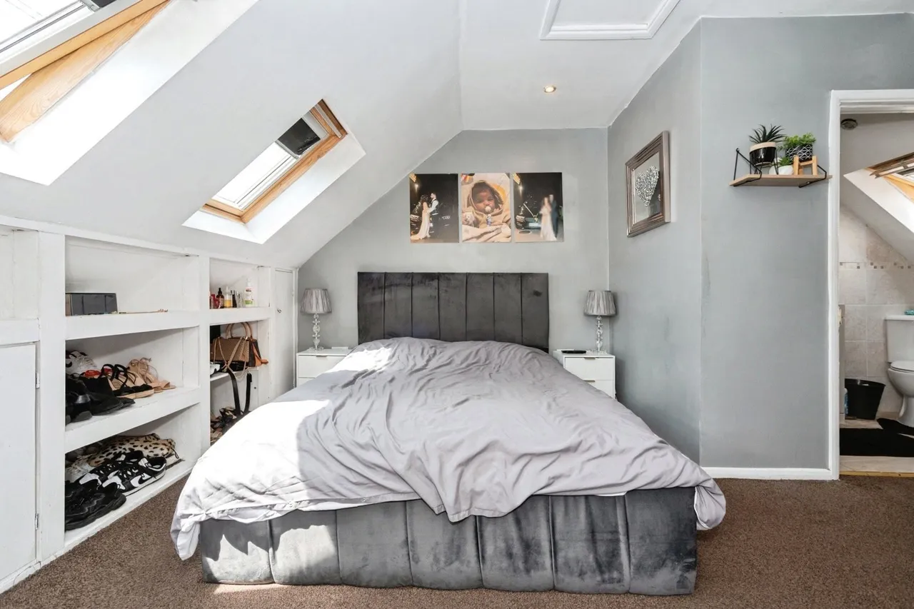 Southwell Close, Chafford Hundred, Grays, Essex, RM16, photo 12