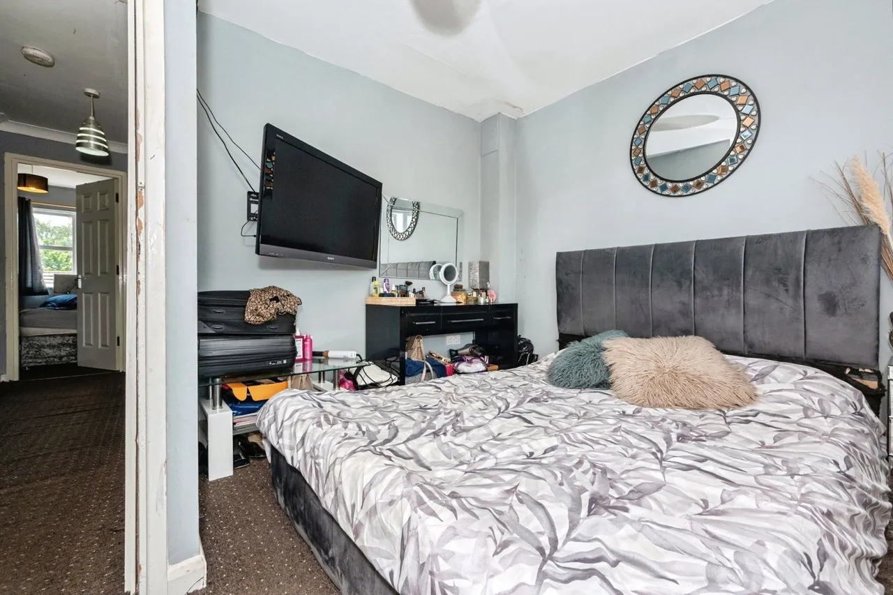 Southwell Close, Chafford Hundred, Grays, Essex, RM16, photo 6