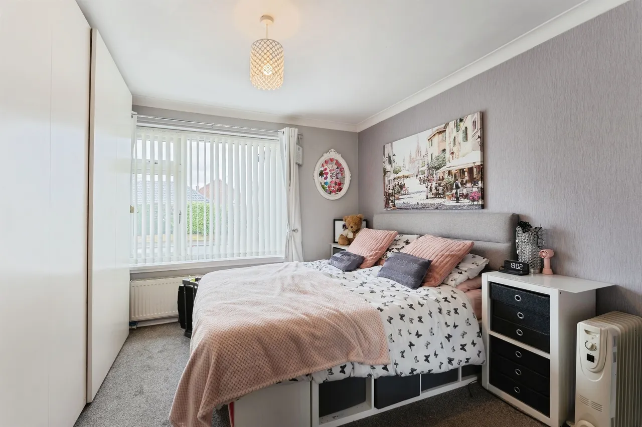 Dunkirk Drive, Whitby, Ellesmere Port, photo 11