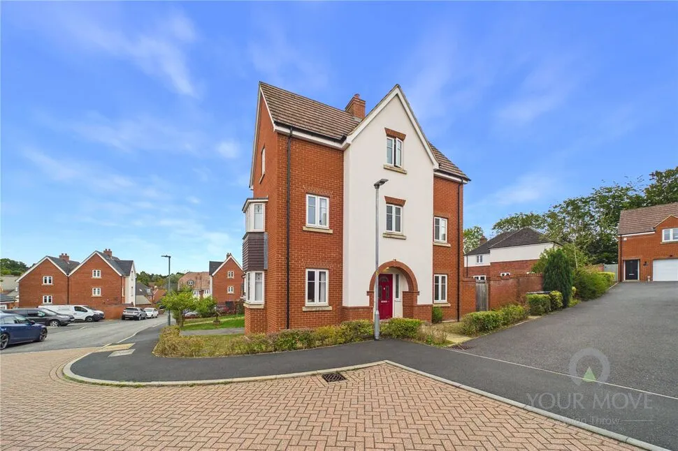 4 bed house for sale — Cliff Court, Little Billing, Northampton, NN3