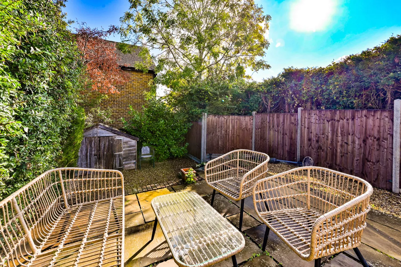 Guildford, GU4, photo 15