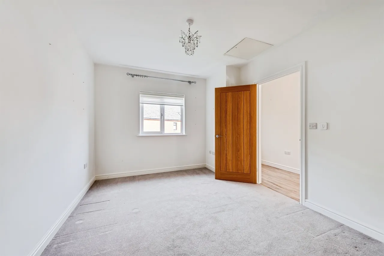 Barnes Road, Swindon, SN3, photo 10