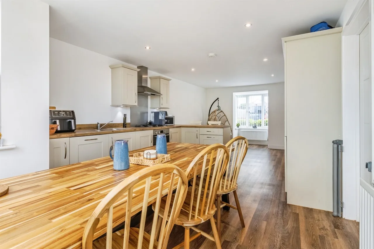 Oathills Crescent, Paignton, TQ4, photo 9