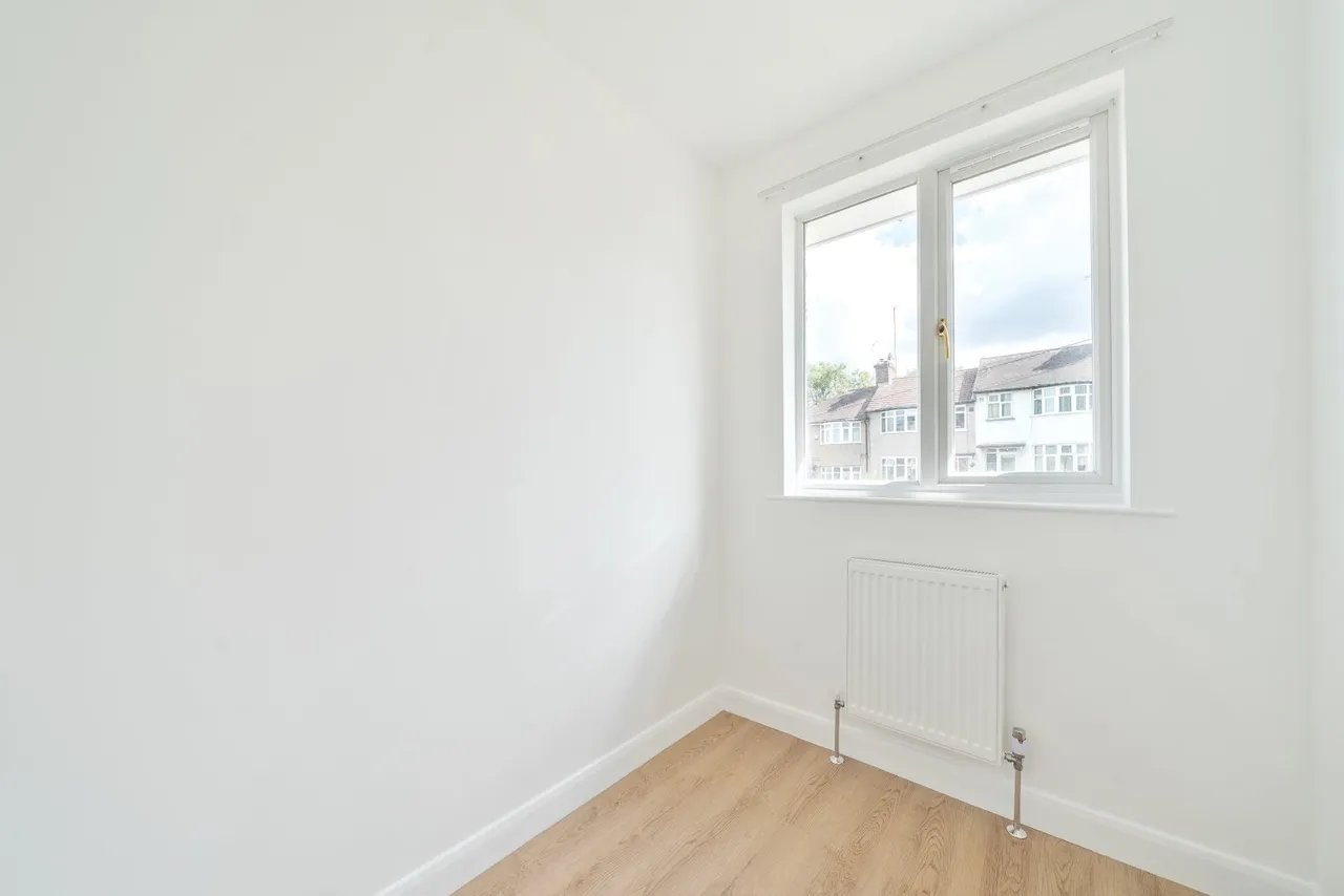 Donaldson Road, London, SE18, photo 11