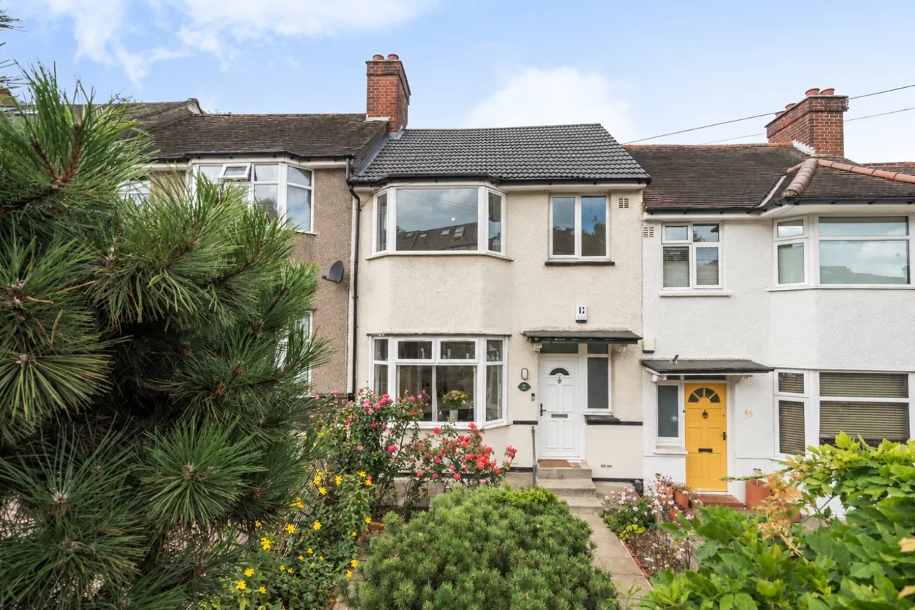 3 bed house to rent — Donaldson Road, London, SE18
