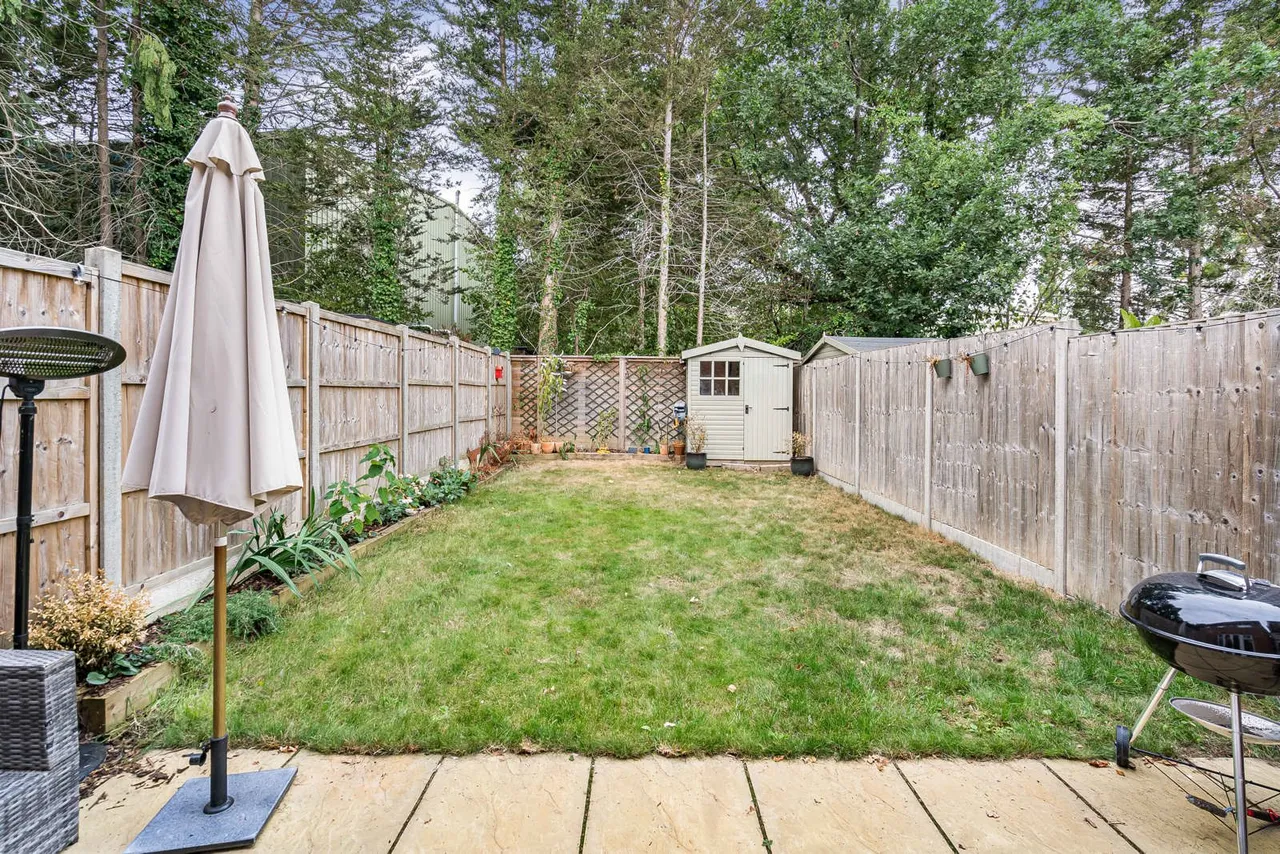 Denton Close, Ash Vale, GU12, photo 21