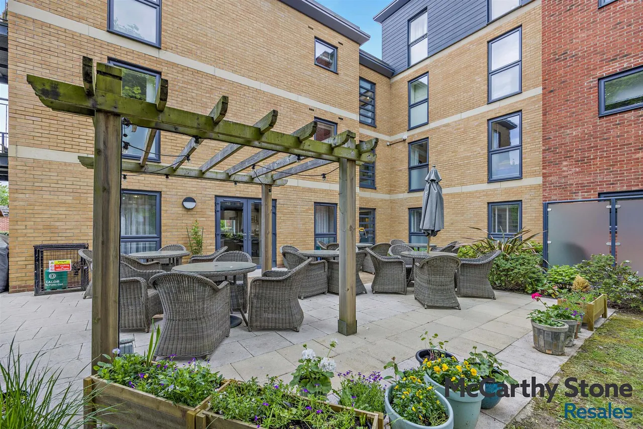 The Moors, Thatcham, RG19, photo 20