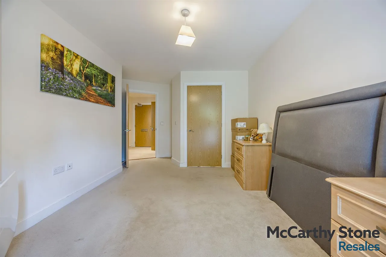 The Moors, Thatcham, RG19, photo 21