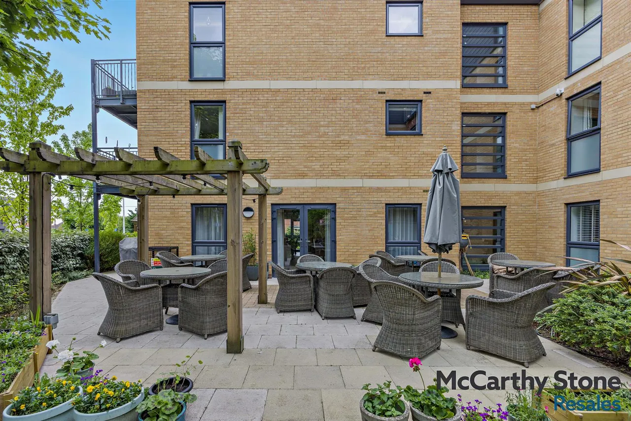 The Moors, Thatcham, RG19, photo 31