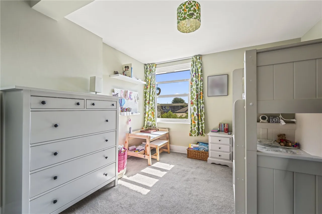 Amyand Park Road, St Margarets, TW1, photo 12