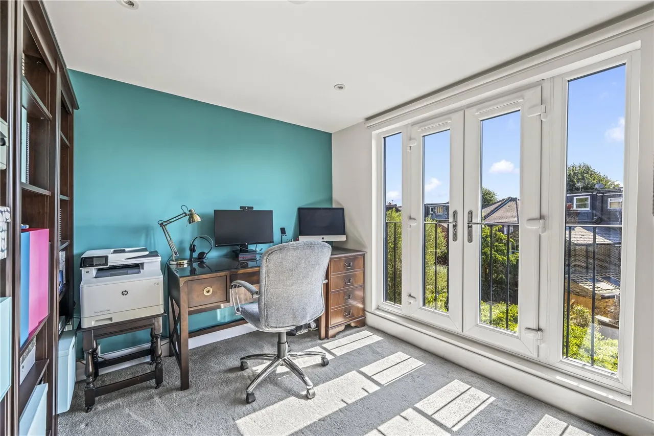 Amyand Park Road, St Margarets, TW1, photo 15