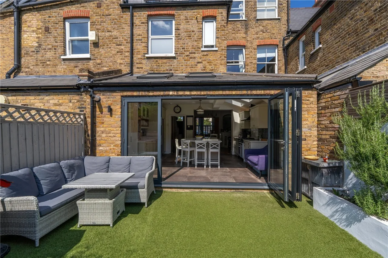 Amyand Park Road, St Margarets, TW1, photo 17