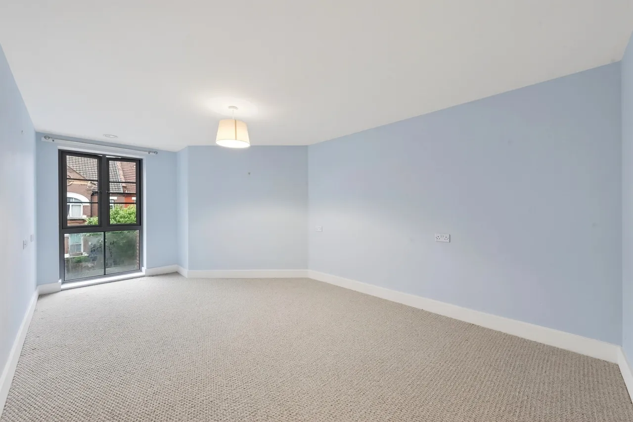 Kingston Road, London, SW20, photo 6
