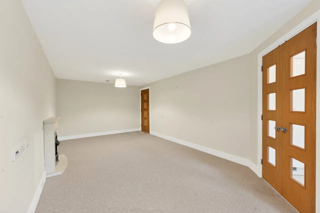 Kingston Road, London, SW20, photo 3
