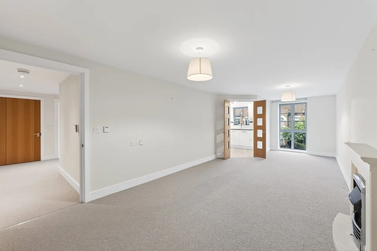 Kingston Road, London, SW20, photo 4