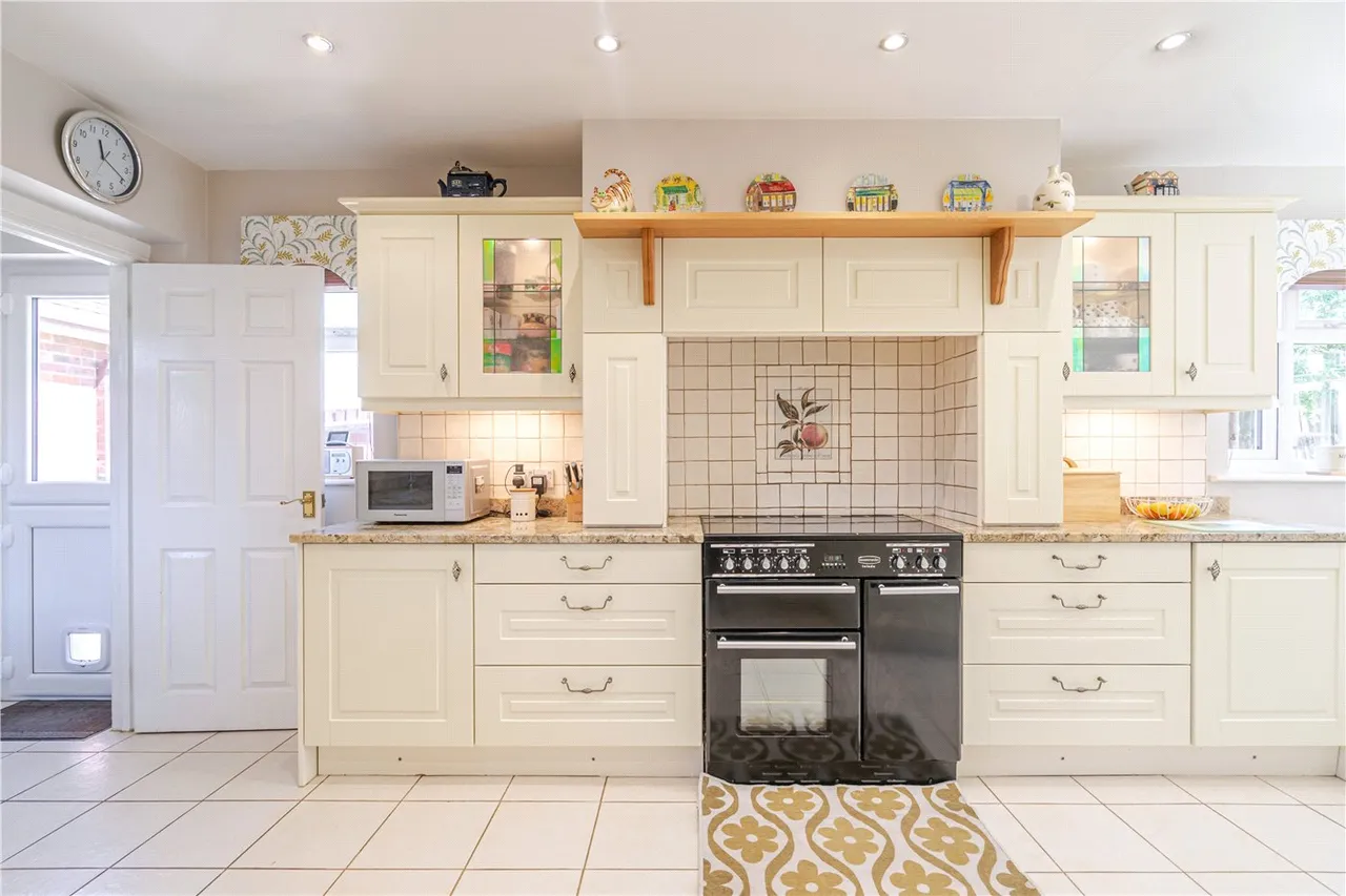 Leys Close, Northend, Southam, Warwickshire, CV47, photo 9