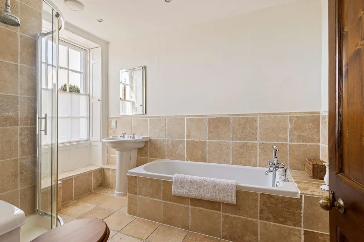 The Bury, Odiham, RG29, photo 26