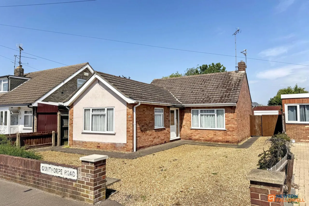 3 bed house for sale, Gunthorpe Road, Gunthorpe, PE4