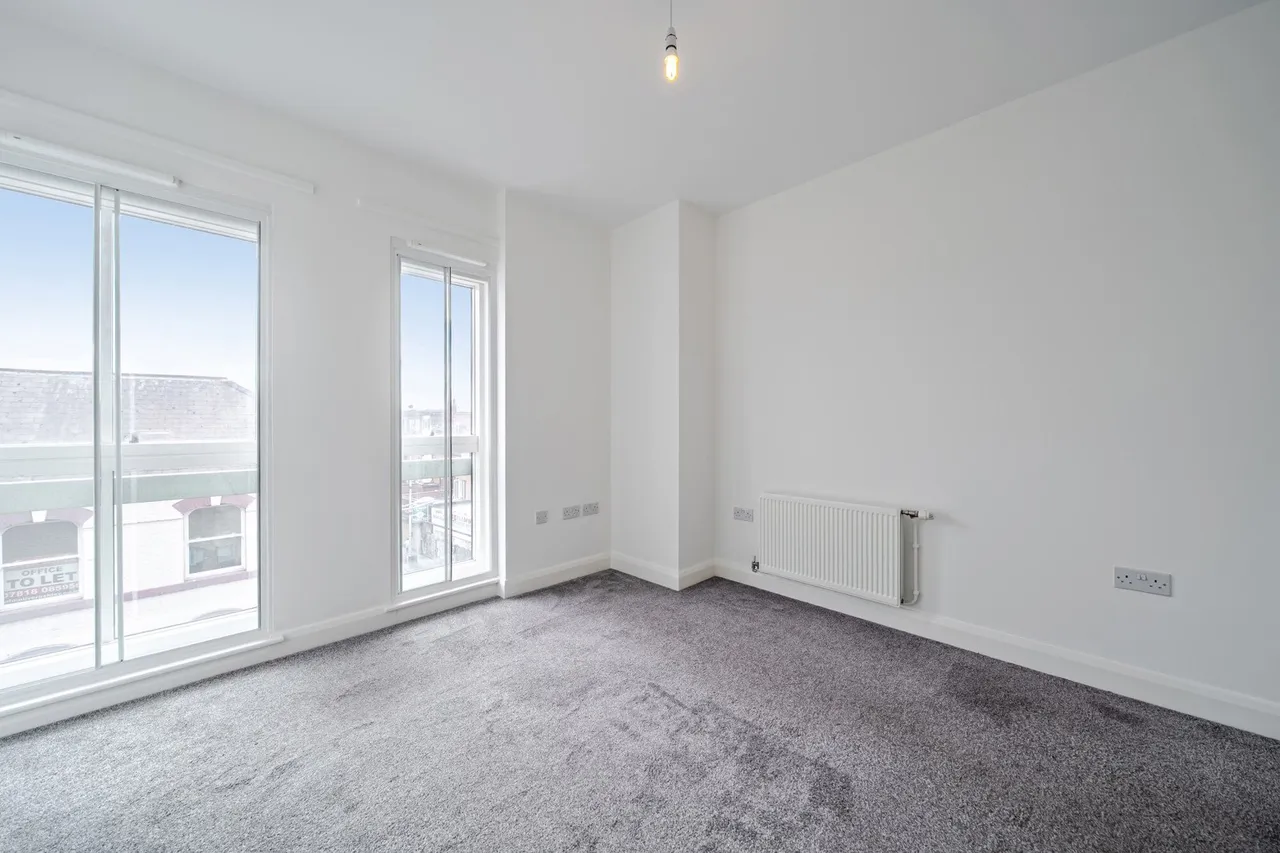 Bournemouth Road, SE15, photo 6