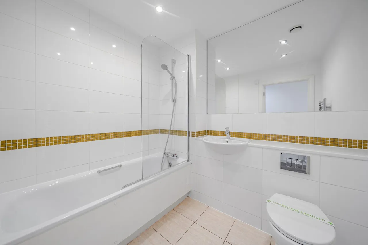 Bournemouth Road, SE15, photo 7