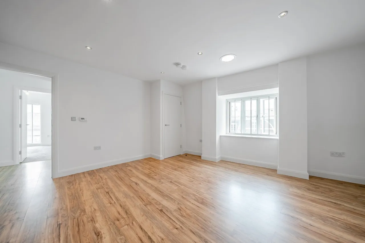 Bournemouth Road, SE15, photo 8